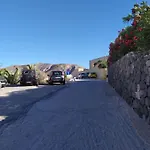 Santorini Cave Holiday home Exo Gonia