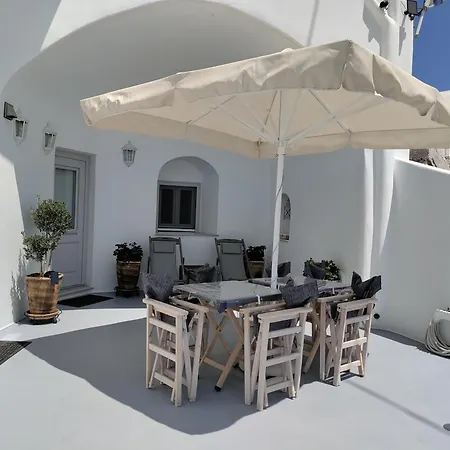 Santorini Cave Vakantiehuis Éxo Goniá