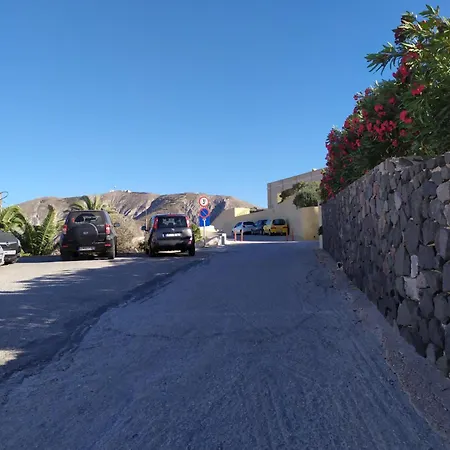 Santorini Cave Prázdninový dům Éxo Goniá