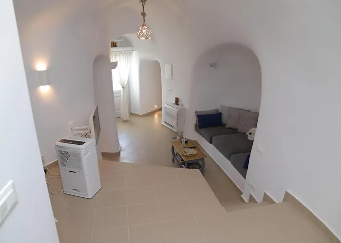 بيت للعطل Santorini Cave